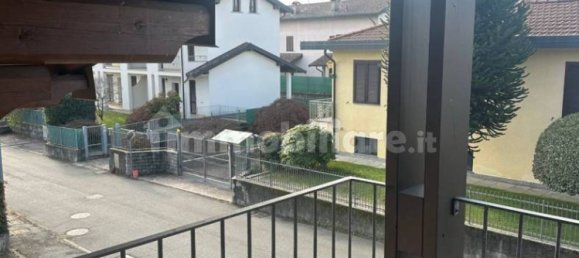 3 bedrooms Villa in Lurate Caccivio, Italy No. 14004 22