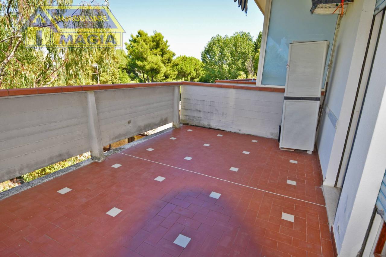 3 rooms Apartment in San Benedetto del Tronto, Italy No. 111192
