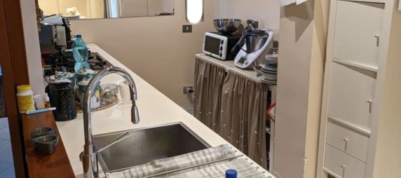 5 rooms Apartment in Pagani, Italy No. 225262 8