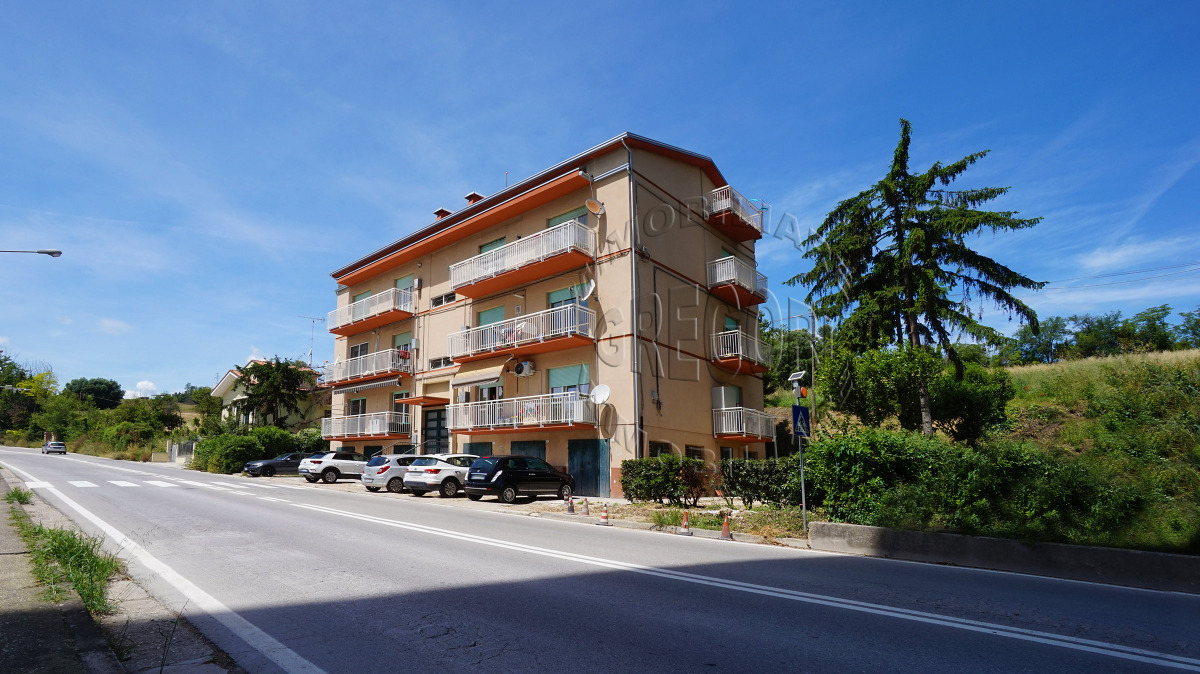 2 bedrooms Apartment in Porto San Giorgio, Italy No. 269513