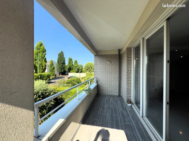 2 bedrooms Apartment in Chelles, France No. 283524