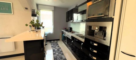 2 bedrooms Apartment in Chelles, France No. 283524 5