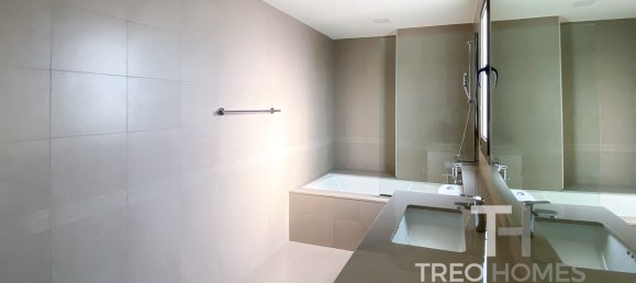 3 bedrooms Townhouse in Town Square, UAE No. 28982 6