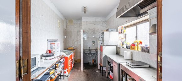  عقار تجاري في Santo Emiliao, Portugal 130متر مربع رقم 41402 26