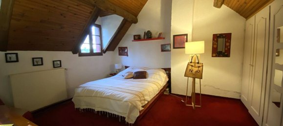 3 bedrooms House in Houdan, France No. 150745 2