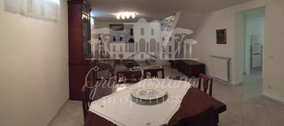 6 rooms Villa in Pietrasanta, Italy No. 81256 11