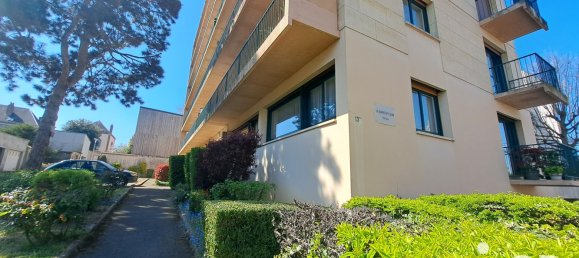 3 rooms Apartment in Chartres, France No. 42414 14