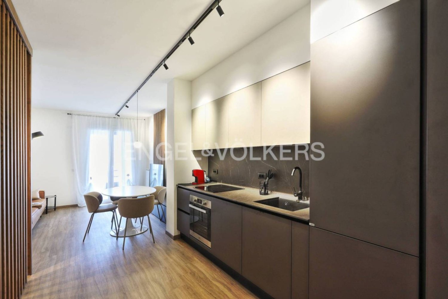 2 bedrooms Apartment in Livorno, Italy No. 129971