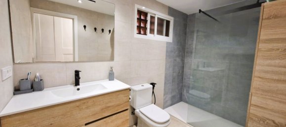 2 chambres Appartement à Marbella, Spain No. 146663 24