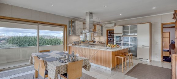 4 bedrooms House in Milheiros de Poiares, Portugal No. 21000 29