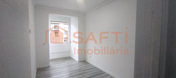 1 bedroom Apartment in Lisbon, Portugal No. 153939 7