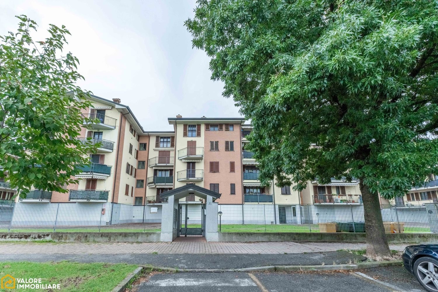 Квартира с 3 комнатами в Спино д’Адда, Италия № 270235