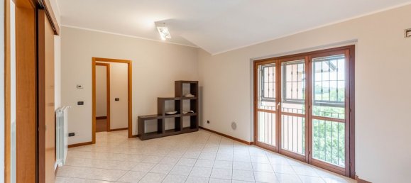 Квартира с 3 комнатами в Спино д’Адда, Италия № 270235 2