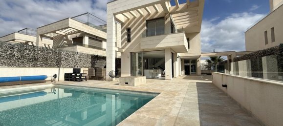 5 غرف نوم فيلا في Alicante, Spain رقم 183591 2