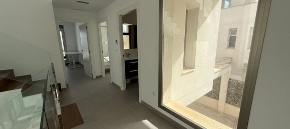 5 غرف نوم فيلا في Alicante, Spain رقم 183591 27