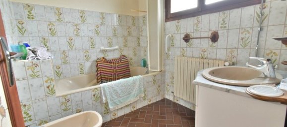 3 bedrooms House in Eure, France No. 333552 11