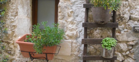 3 rooms House in Scurcola Marsicana, Italy No. 72330 3