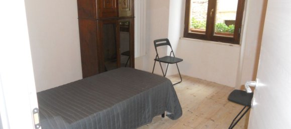 3 rooms House in Scurcola Marsicana, Italy No. 72330 7