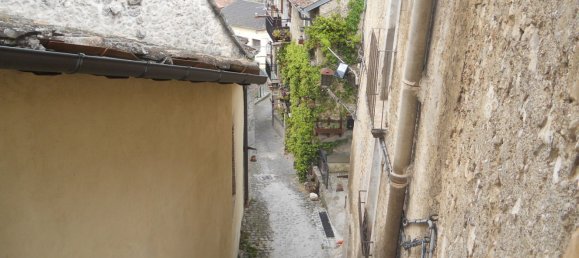 3 rooms House in Scurcola Marsicana, Italy No. 72330 16