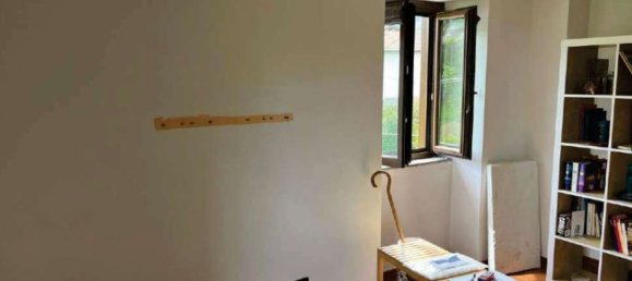 2 rooms Apartment in Luino, Italy No. 12962 5