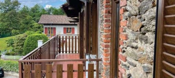 2 rooms Apartment in Luino, Italy No. 12962 16