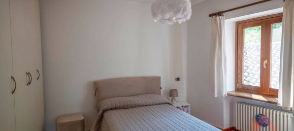 3 bedrooms House in Loranzè, Italy No. 297916 29