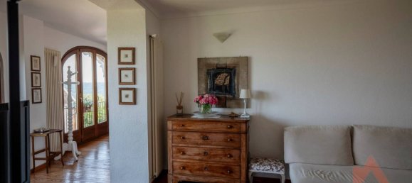 3 bedrooms House in Loranzè, Italy No. 297916 11