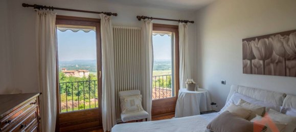 3 bedrooms House in Loranzè, Italy No. 297916 27