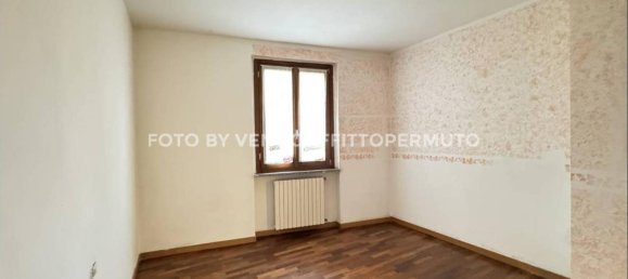 3 rooms Apartment in Palosco, Italy No. 102279 17