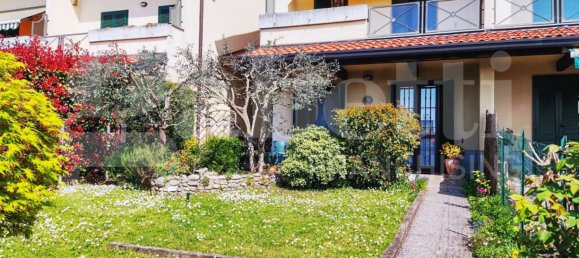 2 bedrooms House in Gerenzano, Italy No. 363238 3