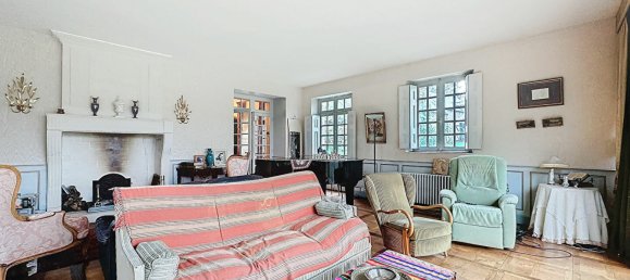 6 bedrooms Castles in Dinan, France No. 202624 10