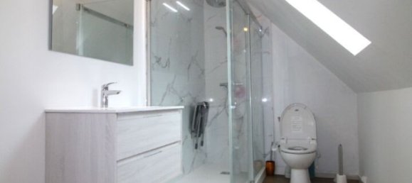 4 bedrooms House in Blois, France No. 65747 5