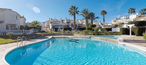 1 chambre Bungalow à Torrevieja, Spain No. 95074 2