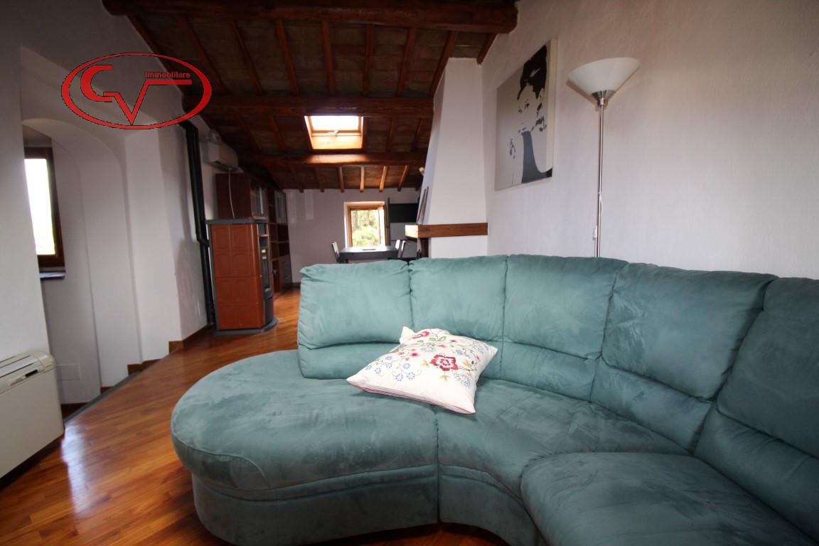 Apartamento de 4 habitaciónes en Montevarchi, Italy No. 233643