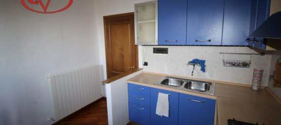 Apartamento de 4 habitaciónes en Montevarchi, Italy No. 233643 7
