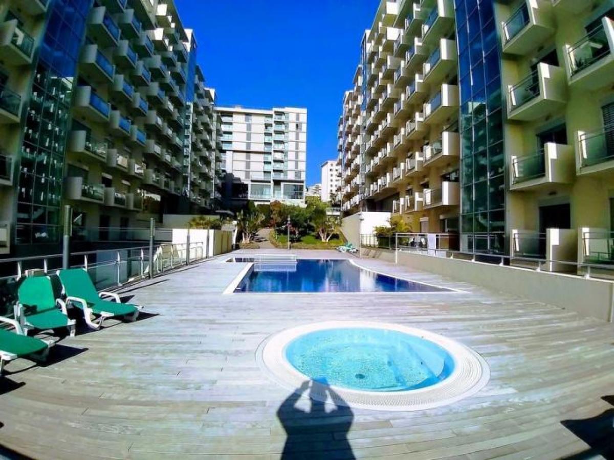 3 bedrooms Apartment in Funchal, Portugal No. 103