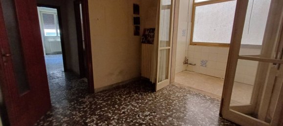 4 rooms Apartment in Lecce, Italy No. 305904 11