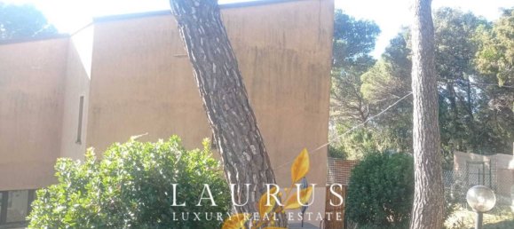 5 bedrooms Villa in Rosignano Marittimo, Italy No. 77594 5