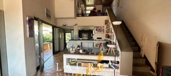 5 bedrooms Villa in Rosignano Marittimo, Italy No. 77594 17