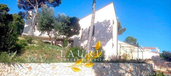 5 bedrooms Villa in Rosignano Marittimo, Italy No. 77594 2