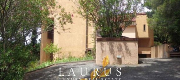 5 bedrooms Villa in Rosignano Marittimo, Italy No. 77594 15