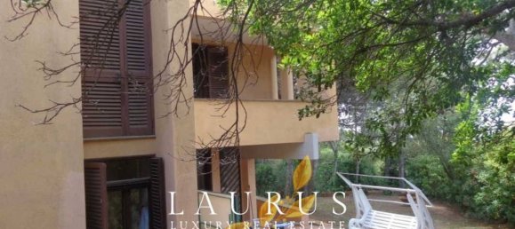 5 bedrooms Villa in Rosignano Marittimo, Italy No. 77594 3