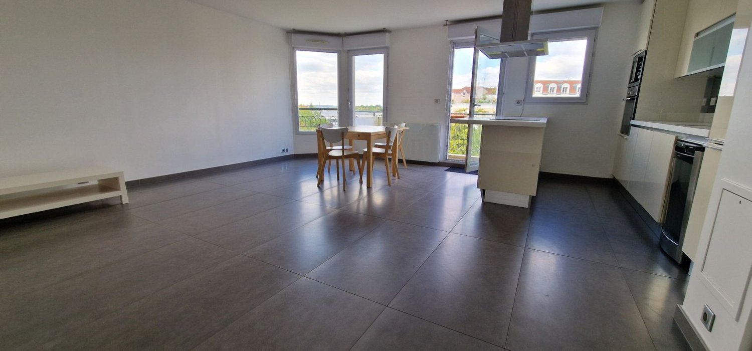 Duplex T3 em Carrieres-sur-Seine, France N.º 175326