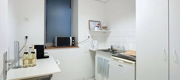 Коммерческая недвижимость 270м² в Макон, Франция № 200114 8