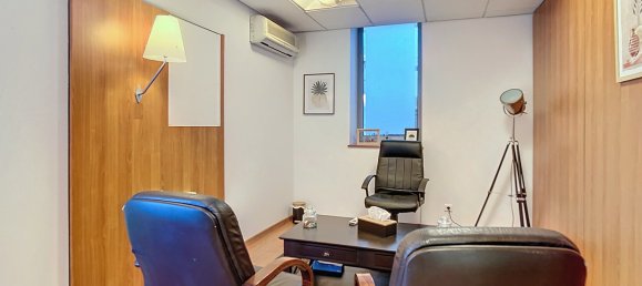 Коммерческая недвижимость 270м² в Макон, Франция № 200114 6