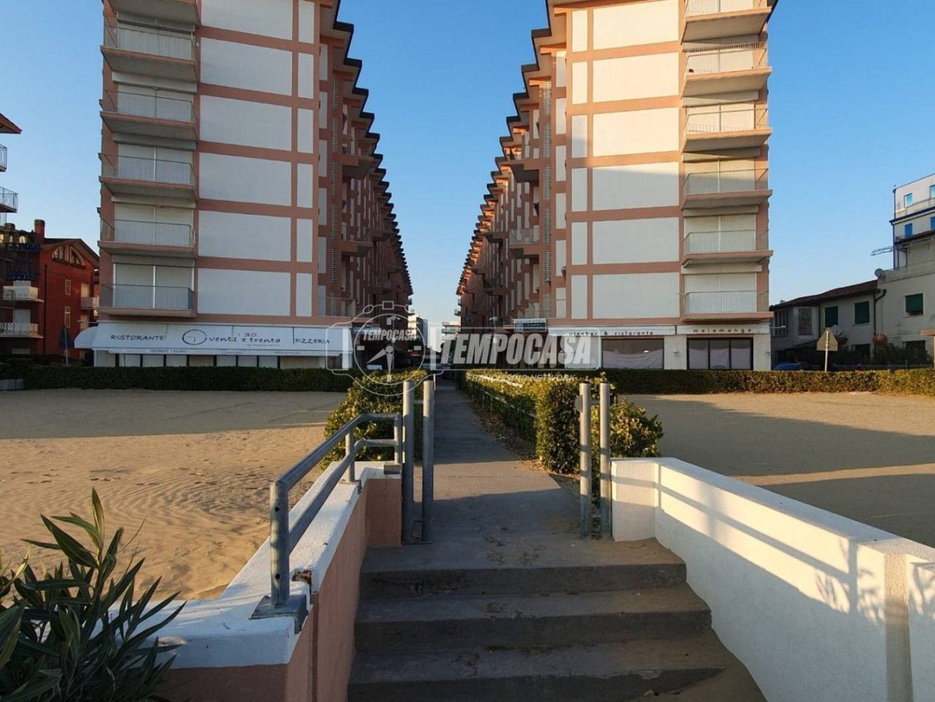 3 bedrooms Apartment in Jesolo, Italy No. 287207