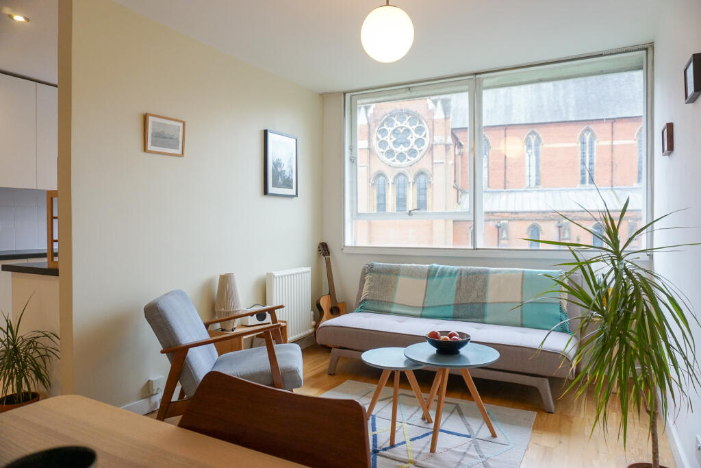 1 bedroom Apartment in London, United Kingdom No. 10869