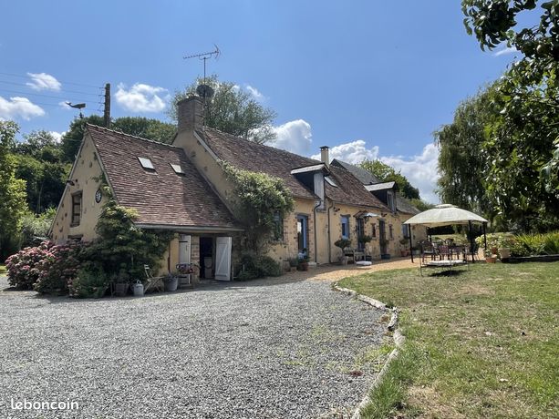 3 bedrooms House in Sarthe, France No. 304538