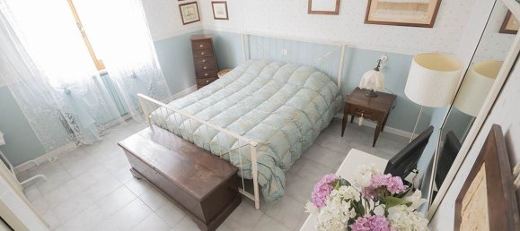 4-salle Maison à Santa Maria Nuova, Italy No. 111725 6