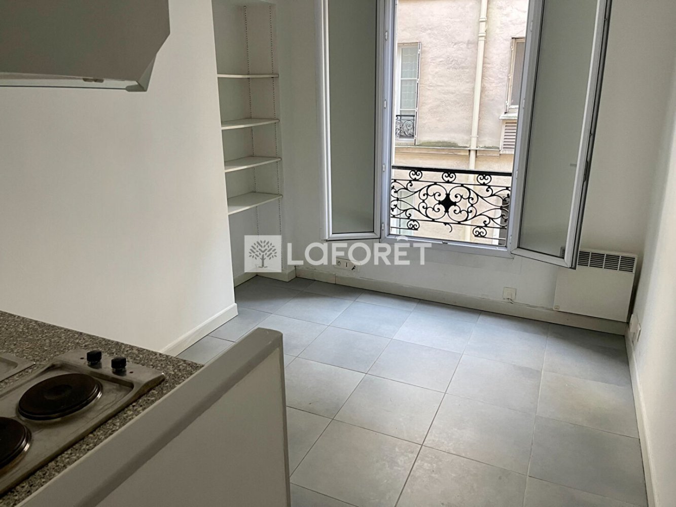 Studio à Paris, France No. 165733